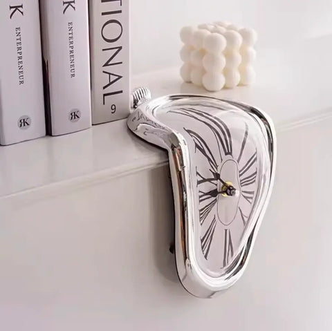 Melting Clock - 4